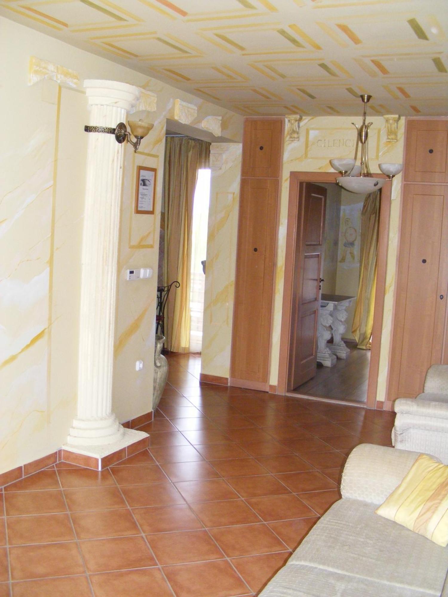 Don Quijote Koezepkori Panzio Es Etterem Hotel Lenti Ngoại thất bức ảnh